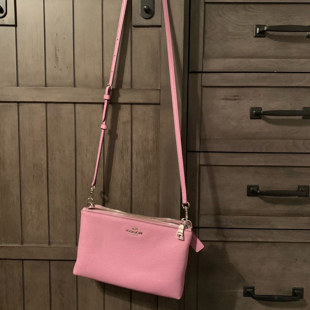 Coach Bag - Picture 2 of 5